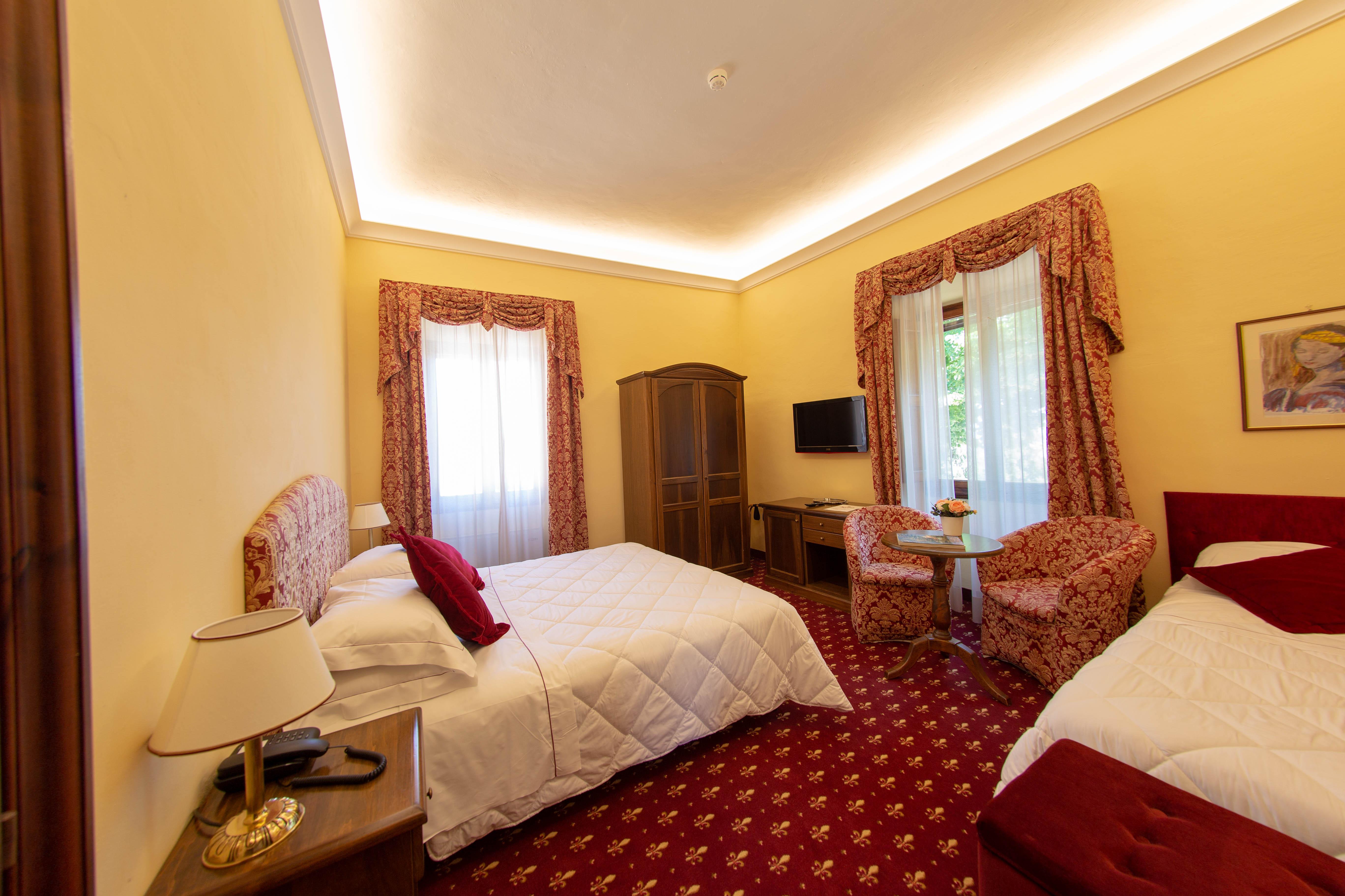 Villa Lecchi Hotel Wellness كولّي فال ديلسا المظهر الخارجي الصورة