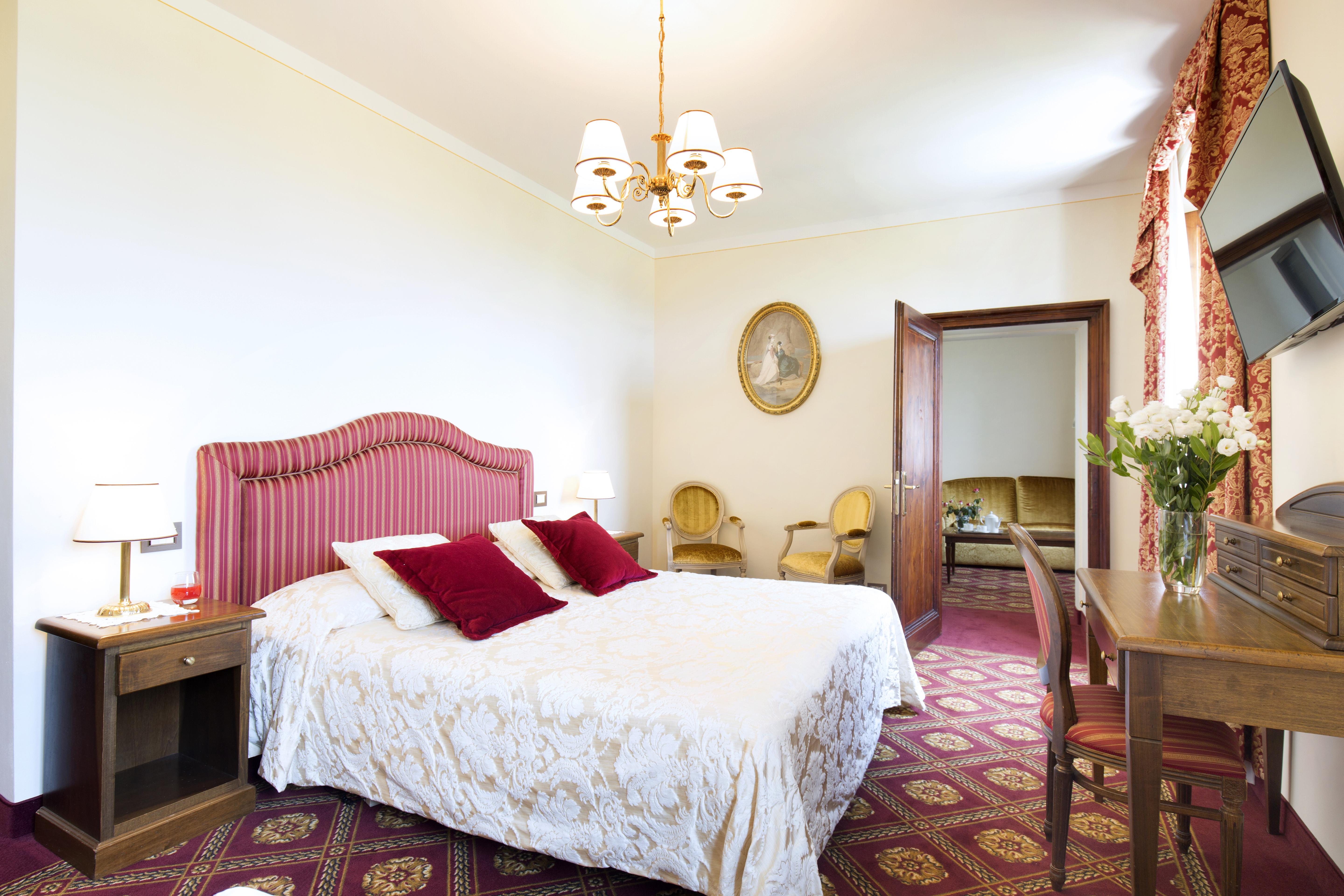 Villa Lecchi Hotel Wellness كولّي فال ديلسا المظهر الخارجي الصورة