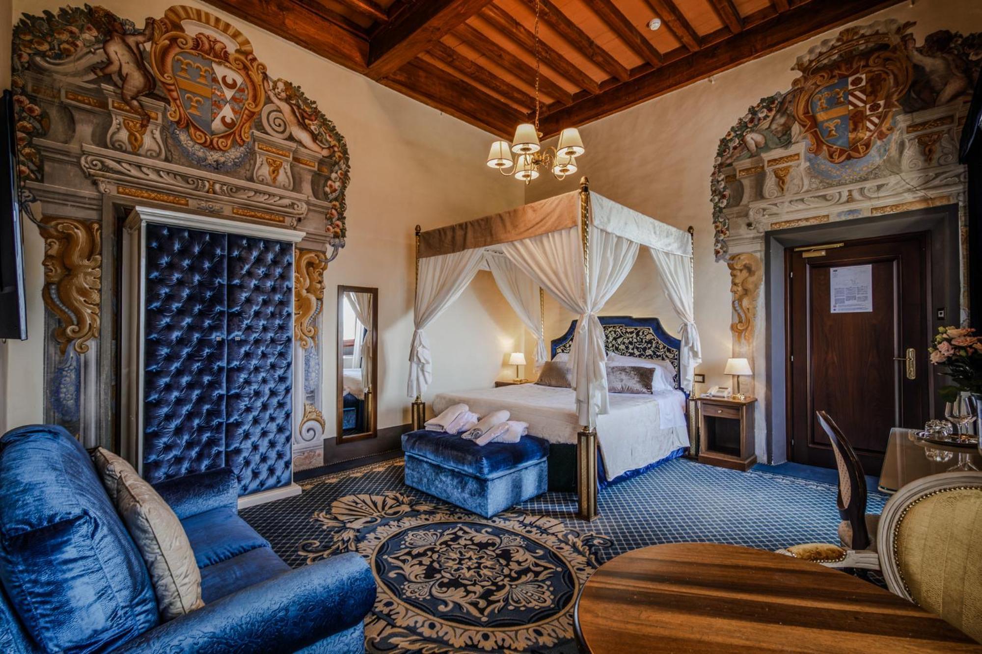 Villa Lecchi Hotel Wellness كولّي فال ديلسا المظهر الخارجي الصورة