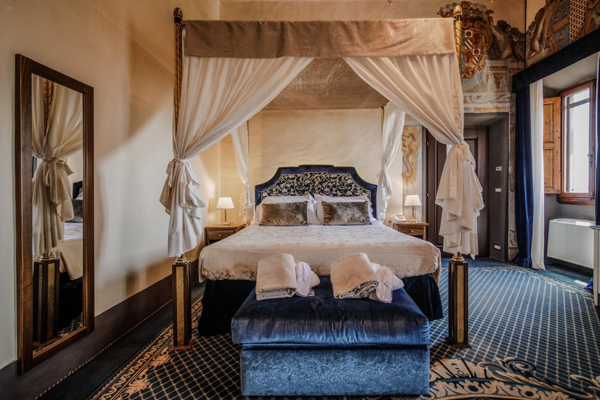 Villa Lecchi Hotel Wellness كولّي فال ديلسا المظهر الخارجي الصورة
