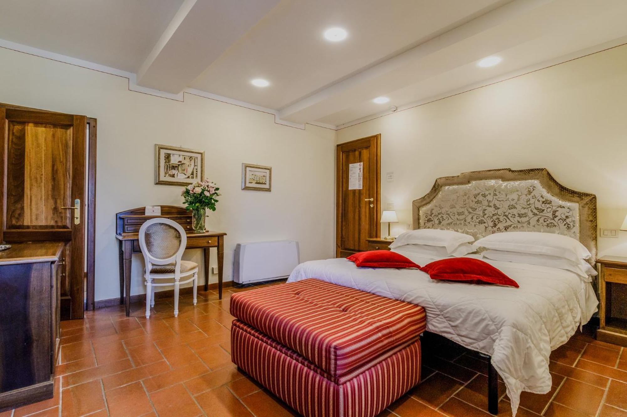 Villa Lecchi Hotel Wellness كولّي فال ديلسا المظهر الخارجي الصورة